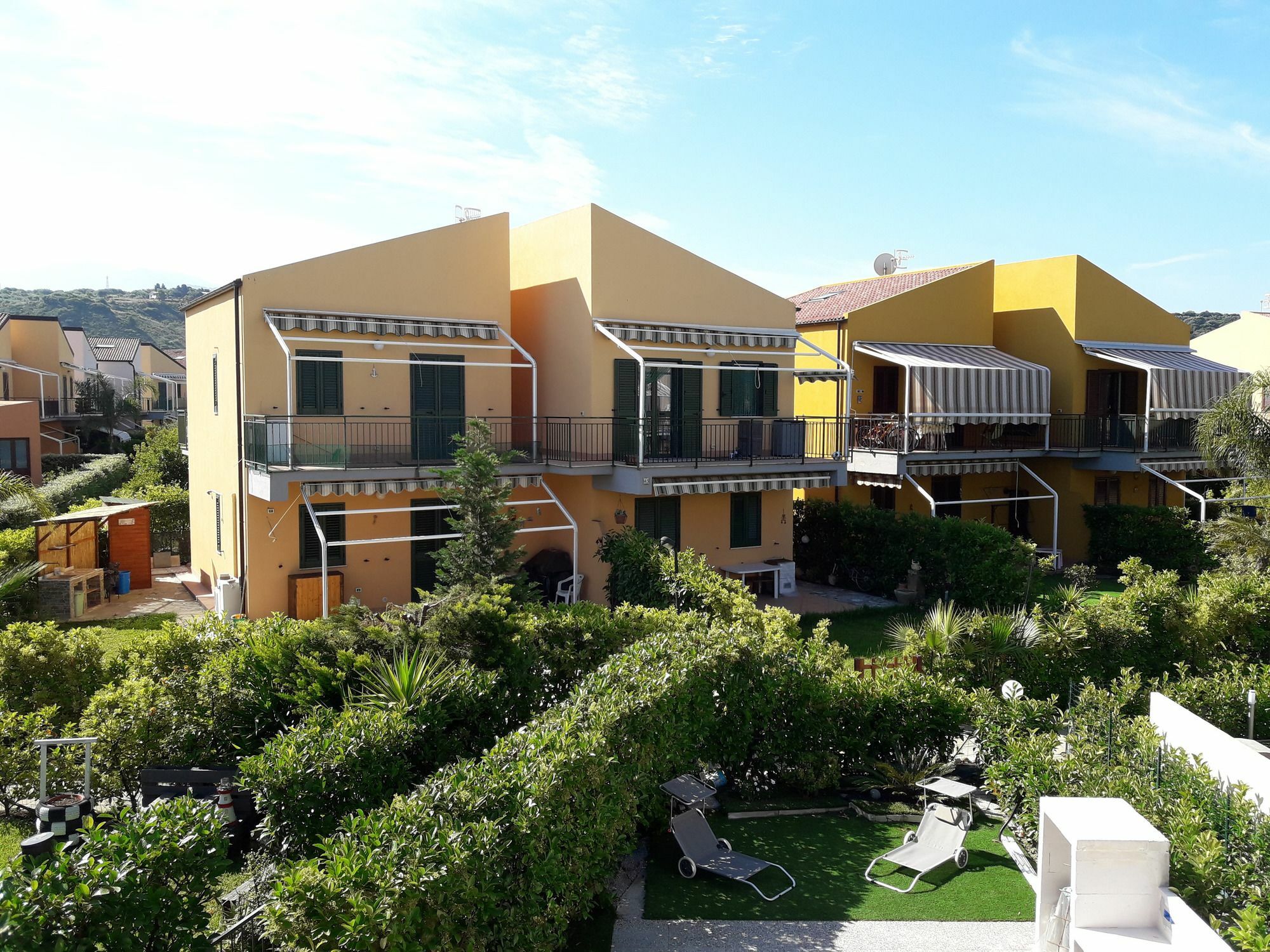 Villa Scenique Campofelice Di Roccella Exteriör bild